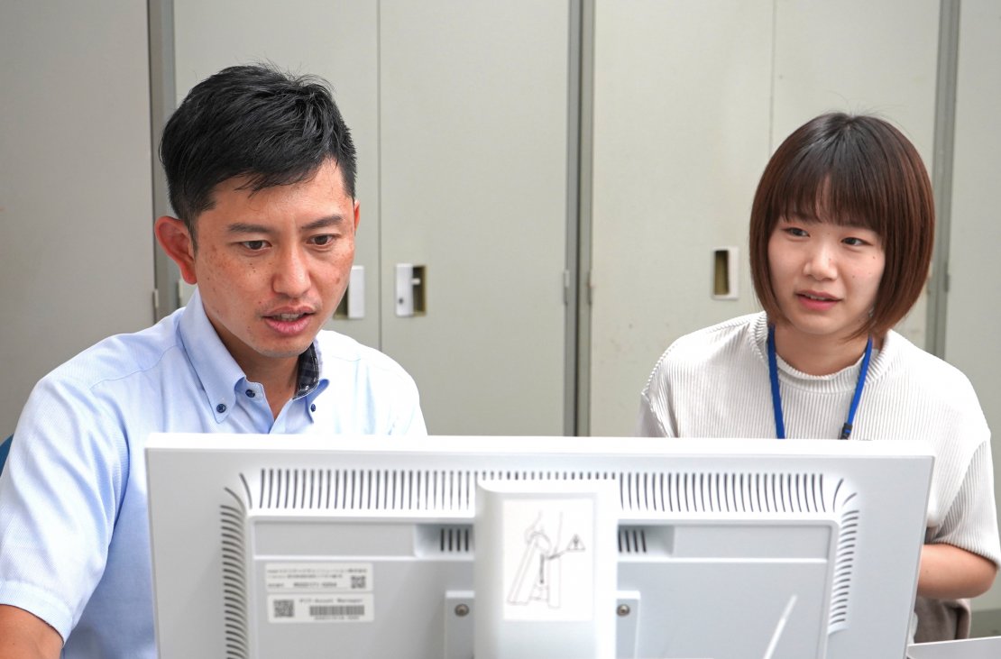 社員インタビュー　土屋咲季　業務の様子